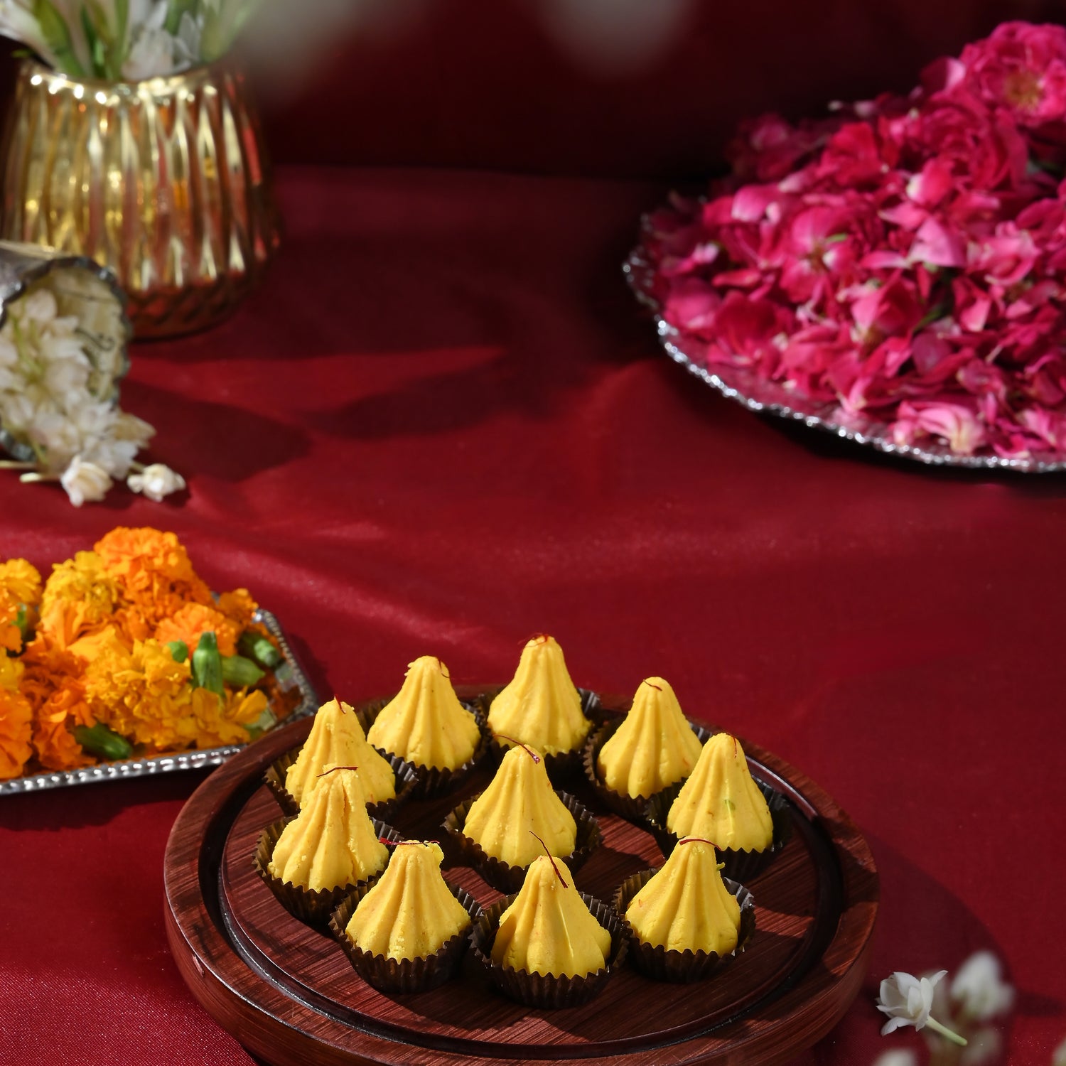 KESAR MODAK