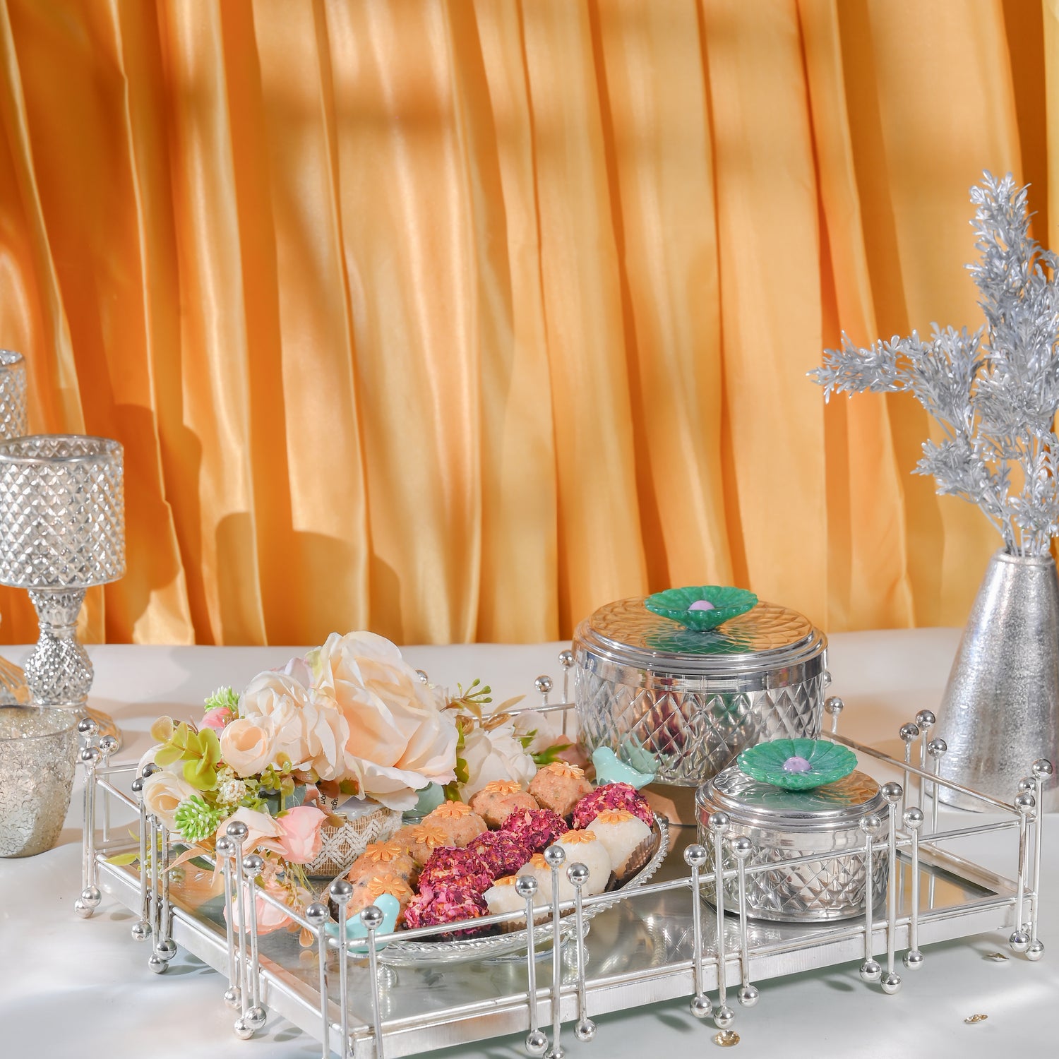 LUXE TREAT
