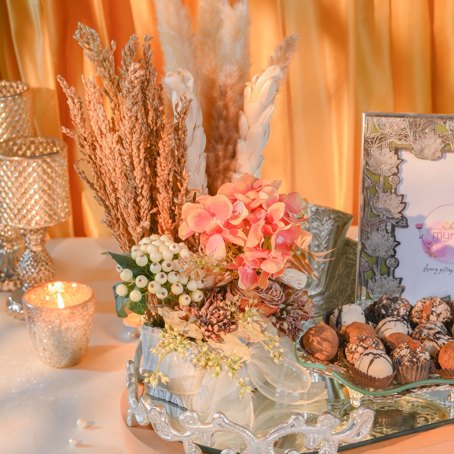 PETALS & TRUFFLES
