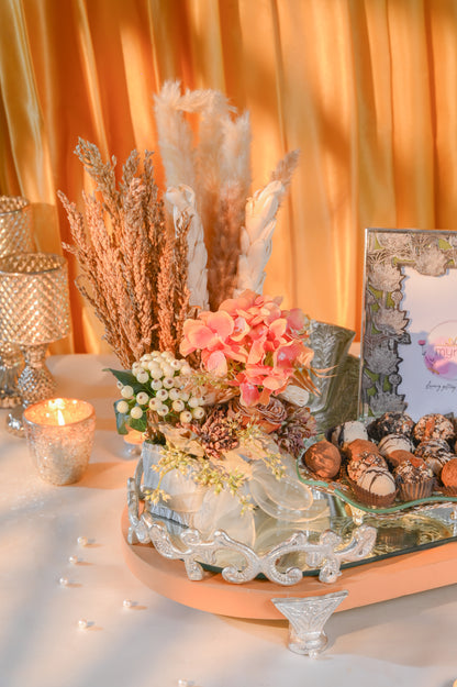 PETALS & TRUFFLES