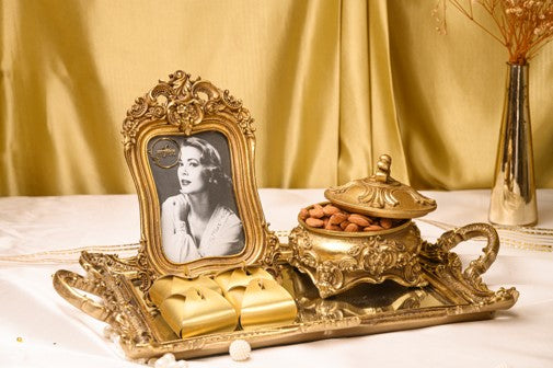 ROYAL REFLECTION