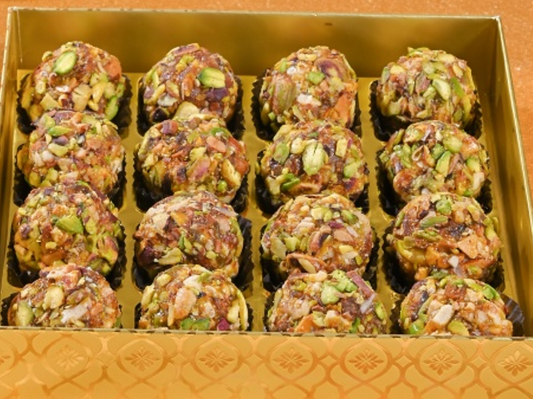 ATTA DRY FRUIT LADDU