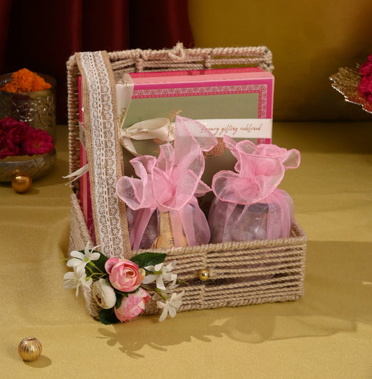 BLUSHING BASKET