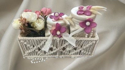 IVORY CORSAGE